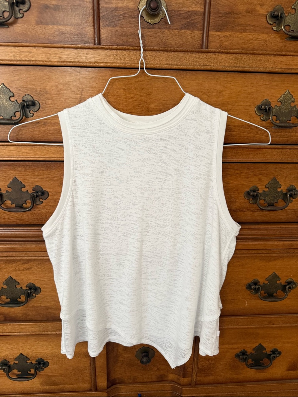 Sleeveless White Women's Lululemon (veil) Tank Top - Lightweight Knit
